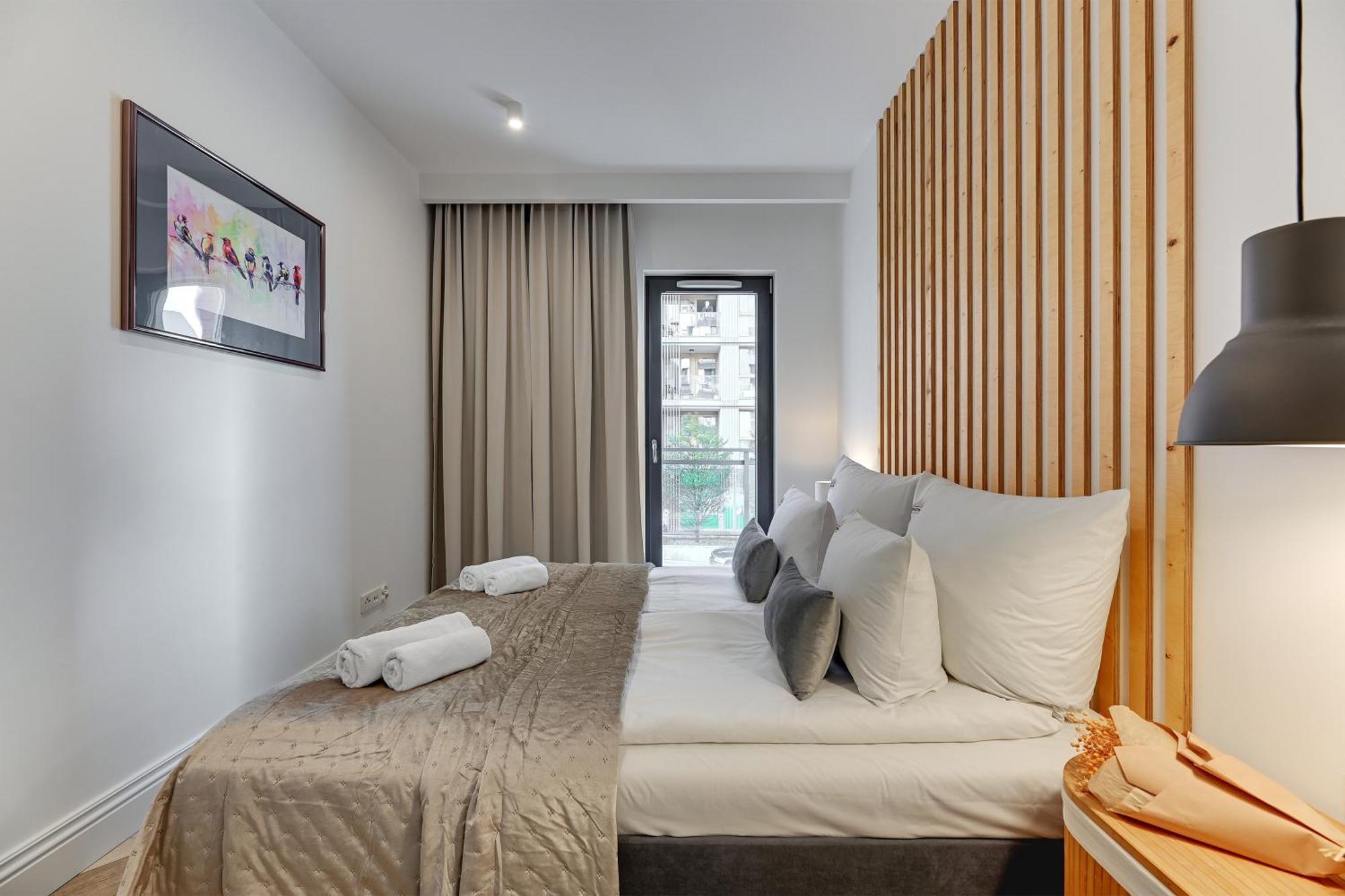 Aura III Apartments & Free Parking By Downtown Apartments Гданськ Номер фото