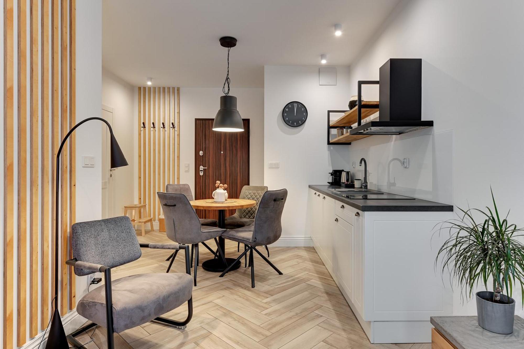Aura III Apartments & Free Parking By Downtown Apartments Гданськ Номер фото